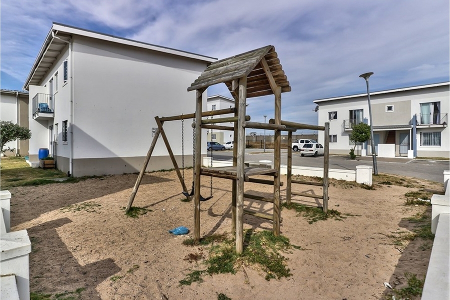 2 Bedroom Property for Sale in Rugby Western Cape